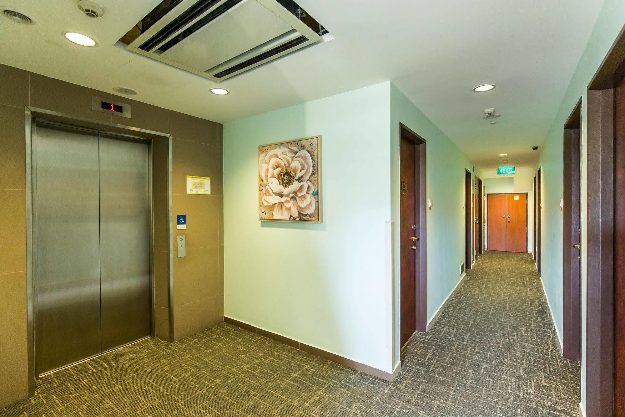 Ibis Budget Singapore Mount Faber Exterior photo